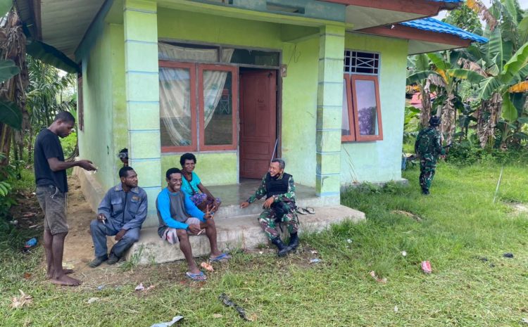  Jalin Kebersamaan, Ini Yang Dilakukan Satgas Pamtas RI PNG Kewilayahan Yonif R 142/KJ Terhadap Warga