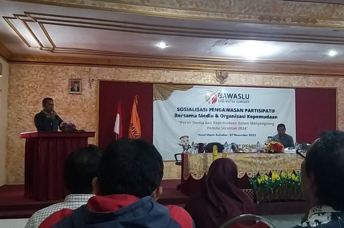  Sosialisasi dan Diskusi  Publik, Bawaslu Ajak Media dan Pemuda Kawal tahapan Pemilu Serentak 2024