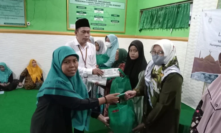  BAZNAS Suemenep Bersama LKKNU Santuni Anak Yatim