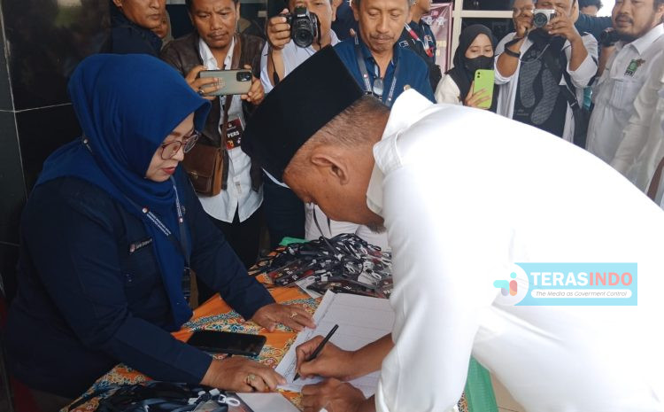  Bacaan Shalawat Iringi Bacaleg PKB Bangkalan Daftar ke KPU