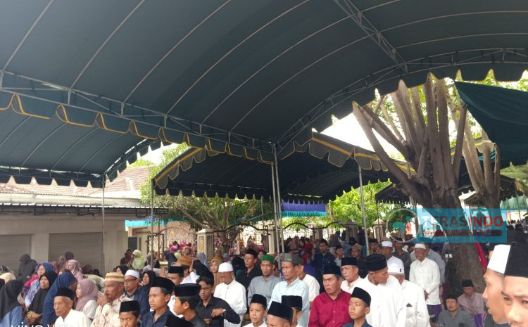  Ribuan Warga Antusias Ikuti Peringatan Maulid Nabi Muhammad Dan Tasyakuran Crew Tak Roniro