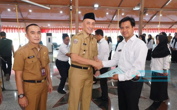  48 PPPK di Bangkalan Terima SK