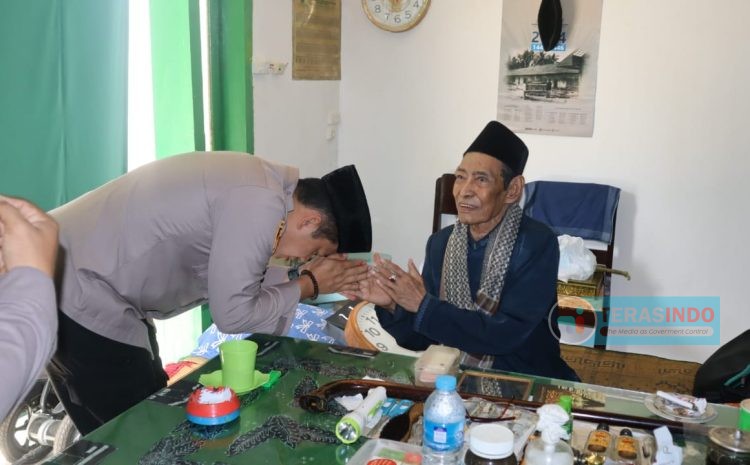 Silaturahmi ke Ponpes, Kapolres Sumenep Serukan Pemilu Damai