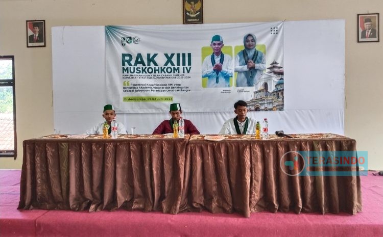  GELAR HMI KOMSARIAT STKIP PGRI SUMENEP RAK ke-XIII dan MUSKOHKOM