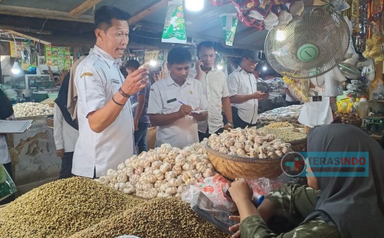  Ketersediaan Bahan Pokok Aman Menjelang Natal dan Tahun Baru 2025, TPID Sumenep Pastikan Stabilitas Harga