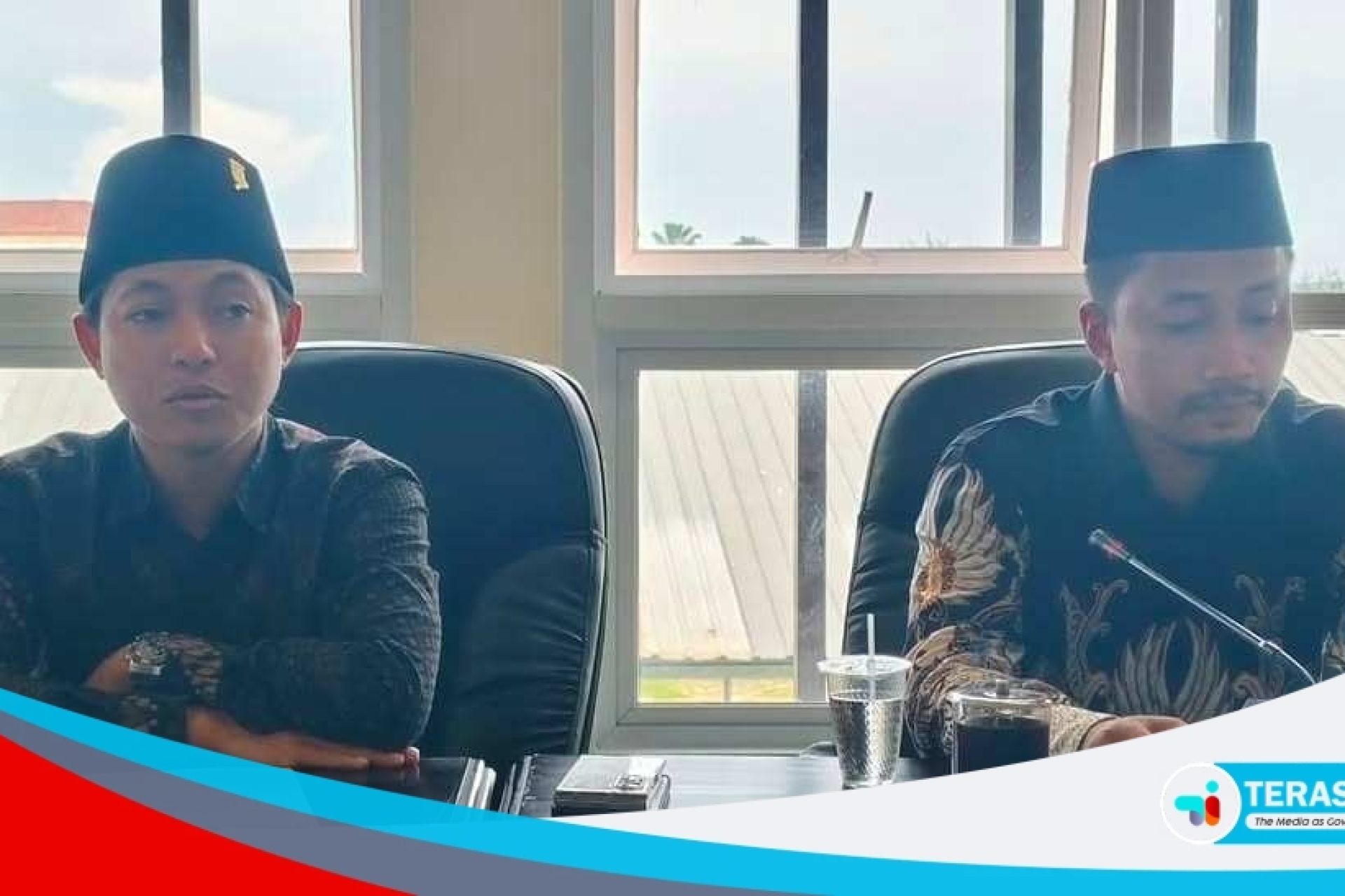 FOTO ketua Bamperda DPRD Sumenep saat membahasa raperda yang ditargetkan selesai tahun 2026